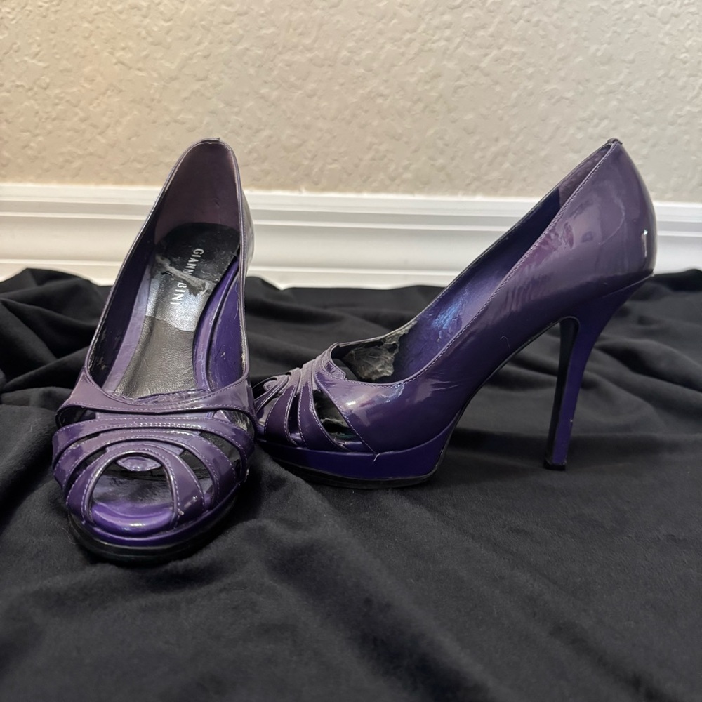 Gianni Bini Purple Patent Leather Platform Peep Toe Heels Size  7